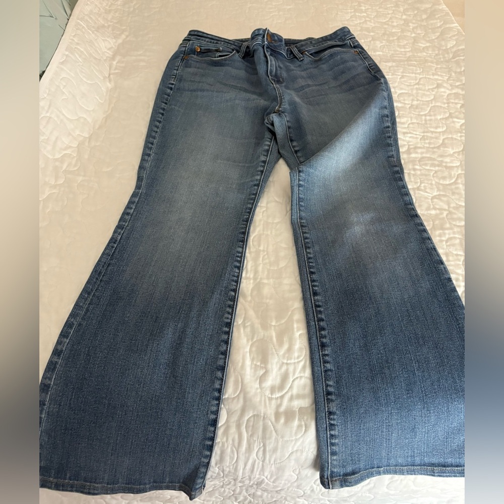 Loft Classic Blue Women's Bootcut Jeans. Size 14 Petite
